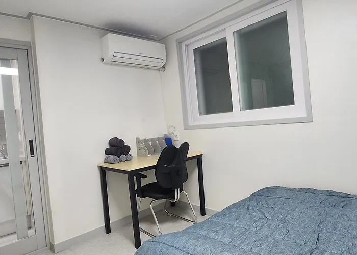 Nj Affordable And Cozy Near Nakseongdae Station Apartment *