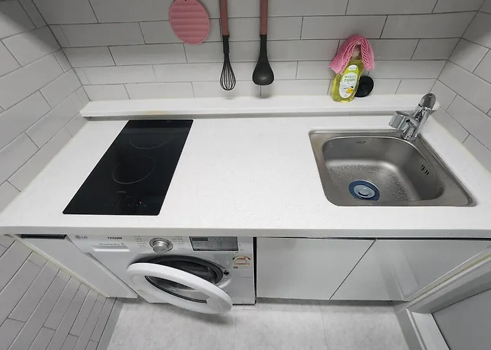 Nj Affordable And Cozy Near Nakseongdae Station Apartment