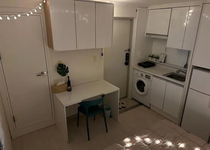 Nj Affordable And Cozy Near Nakseongdae Station Apartment