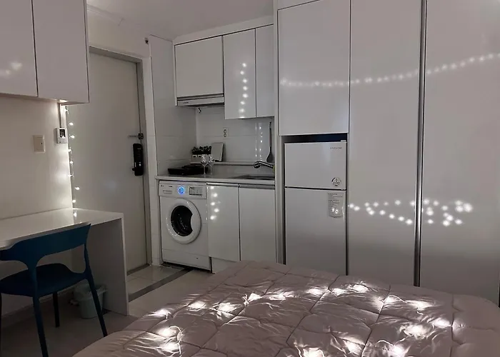 Nj Affordable And Cozy Near Nakseongdae Station Apartment Seoul